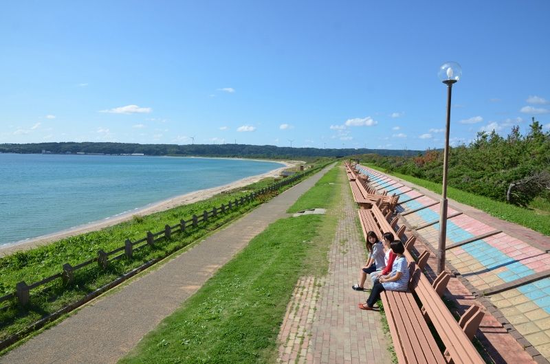 The World’s Longest Bench