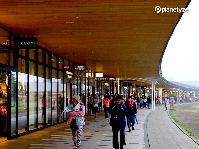 輕井澤王子購物廣場