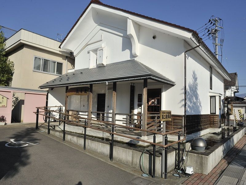 Kitakata Kurazashiki Art Museum