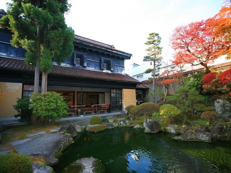 甲斐本家蔵座敷