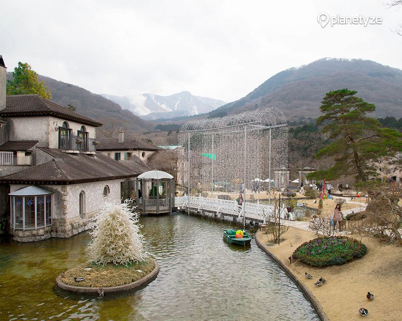 箱根玻璃之森美術館