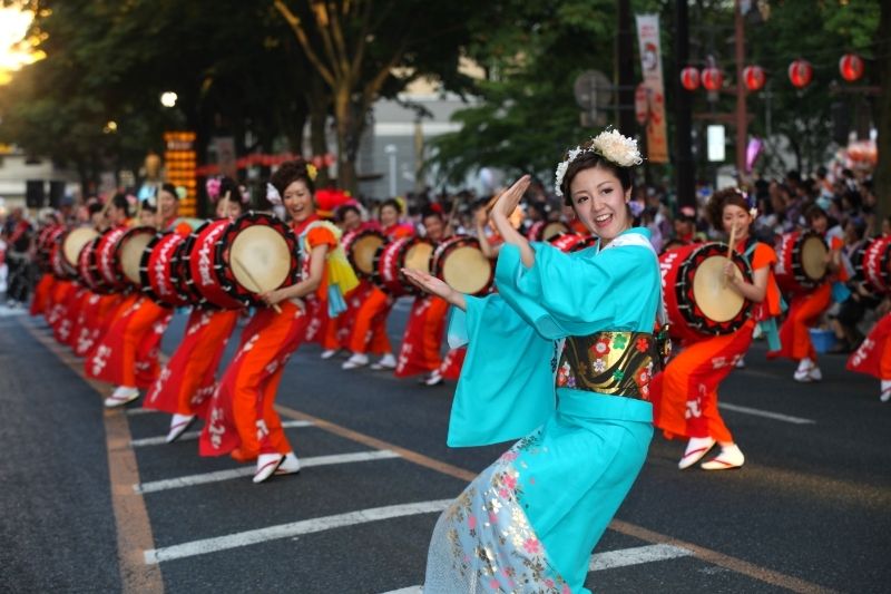盛岡さんさ踊り