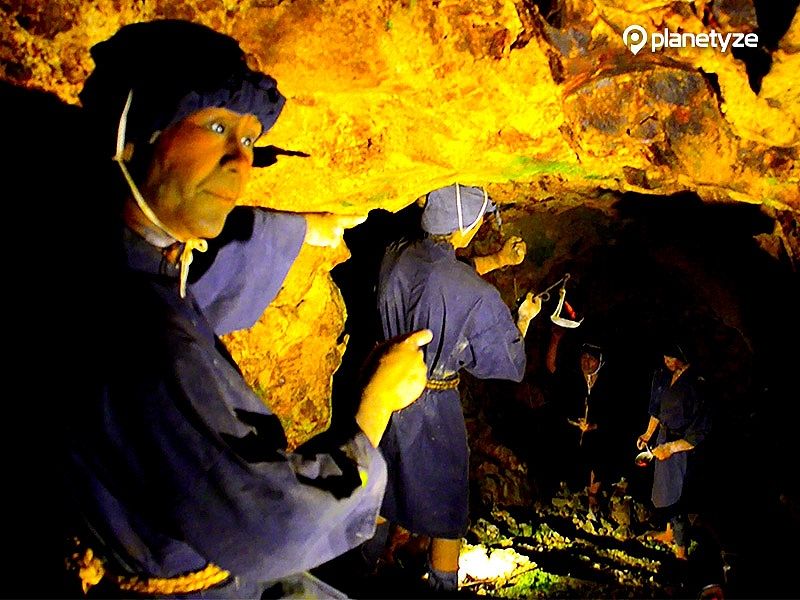 Sado Gold Mine: Edo Gold Mine Picture Scroll (Sodayu) Course