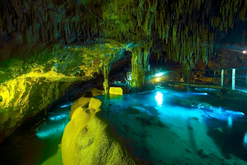 Okinawa World/Gyokusen-do Cave 