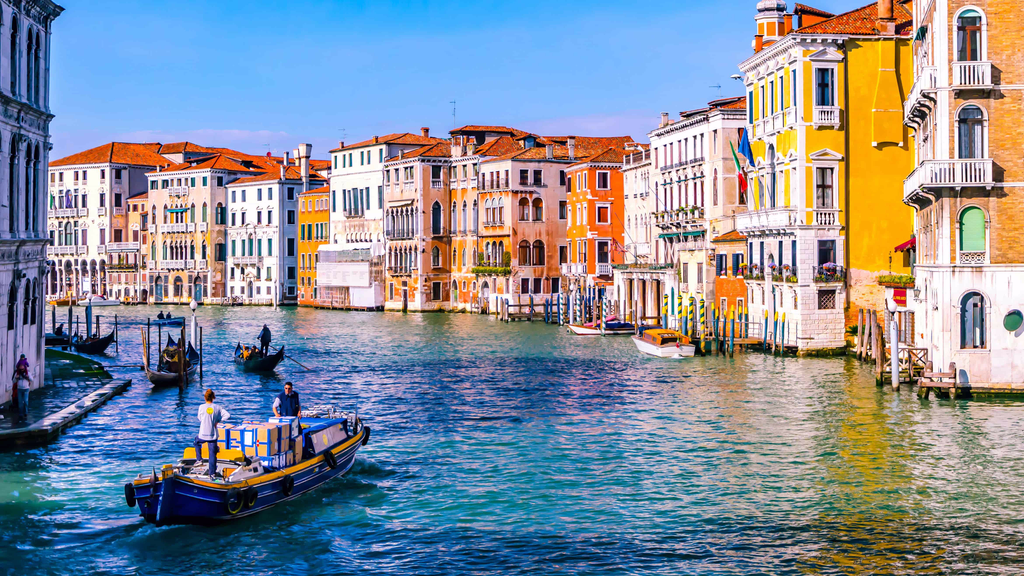The Best Time to Visit Venice: Find Your Perfect Season to Fall in ...