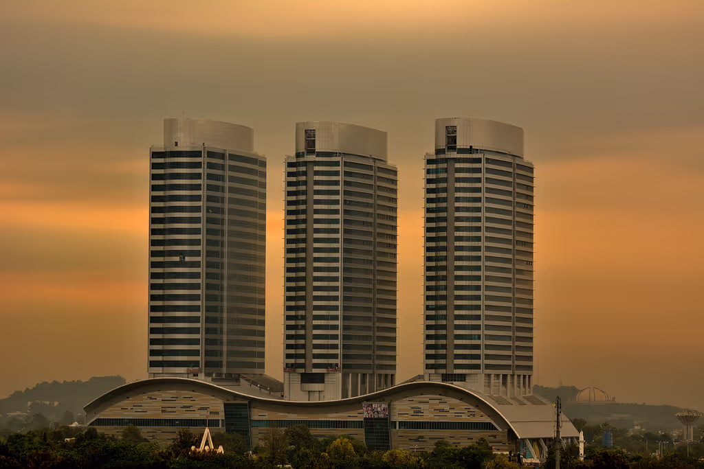 Islamabad Private Tour - The Centaurus Mall