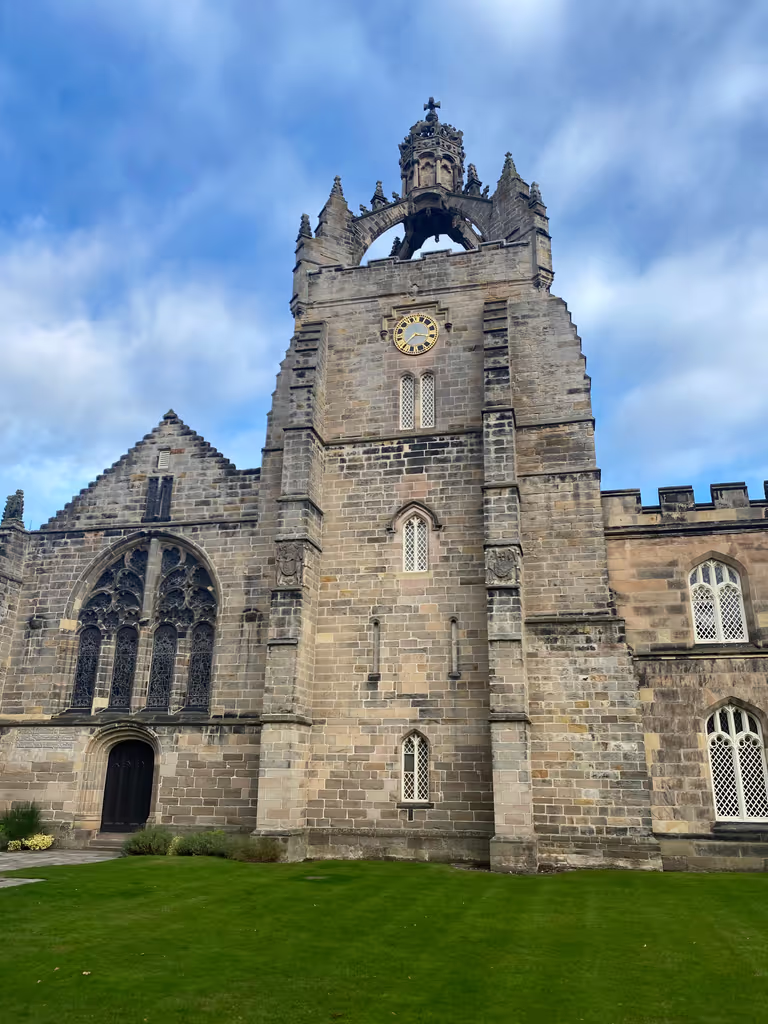 Aberdeen City Private Tour - 