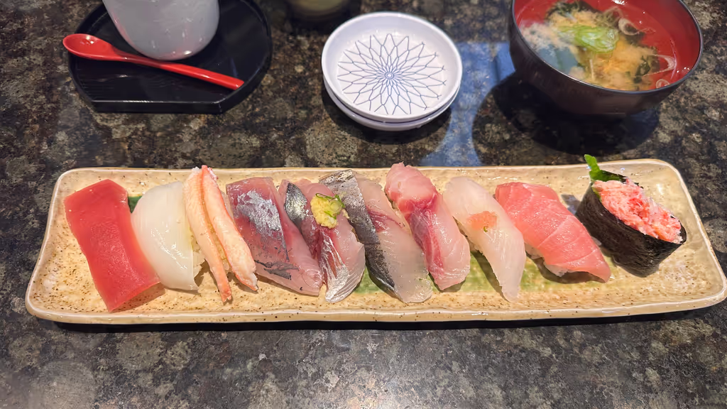 Toyama Private Tour - Toyama Bay sushi