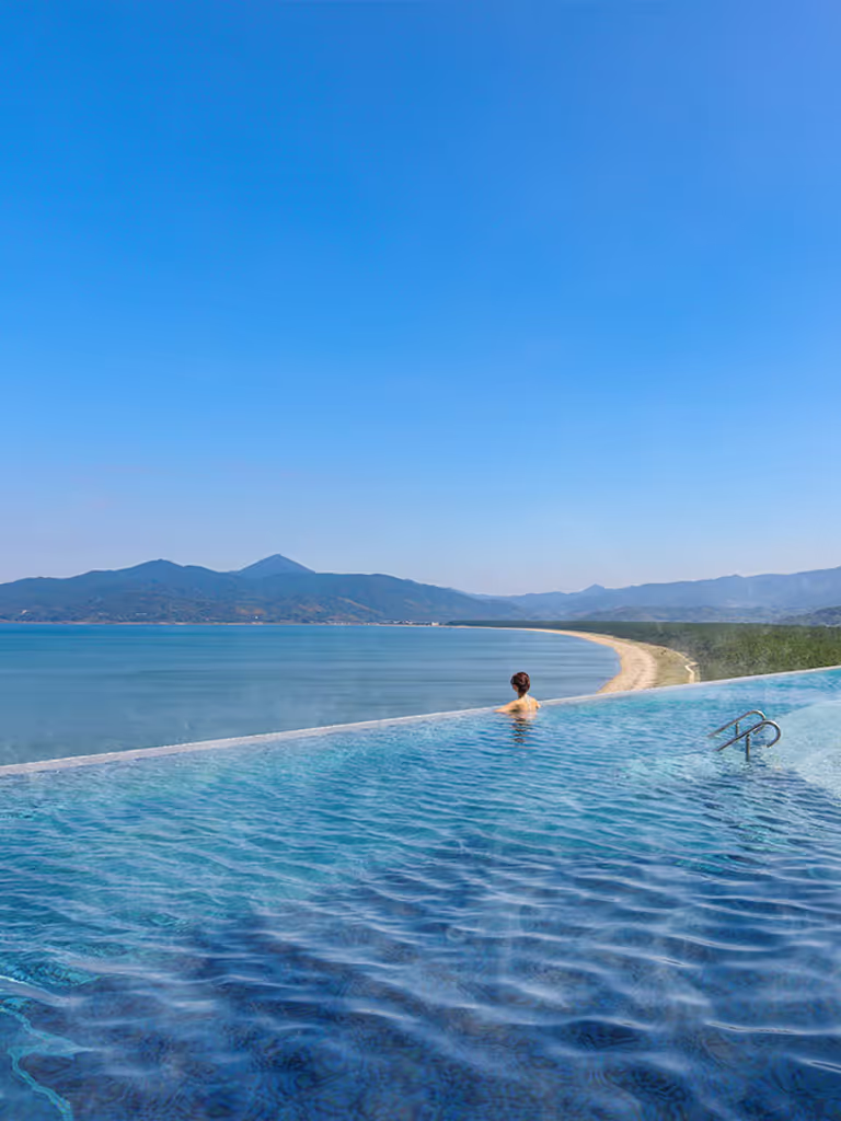 Fukuoka Private Tour - Karatsu Seaside Hotel
