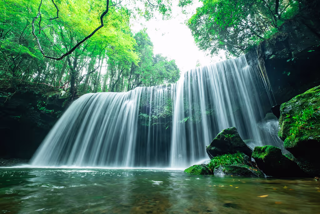 Fukuoka Private Tour - Aso, Nabegataki Waterfall