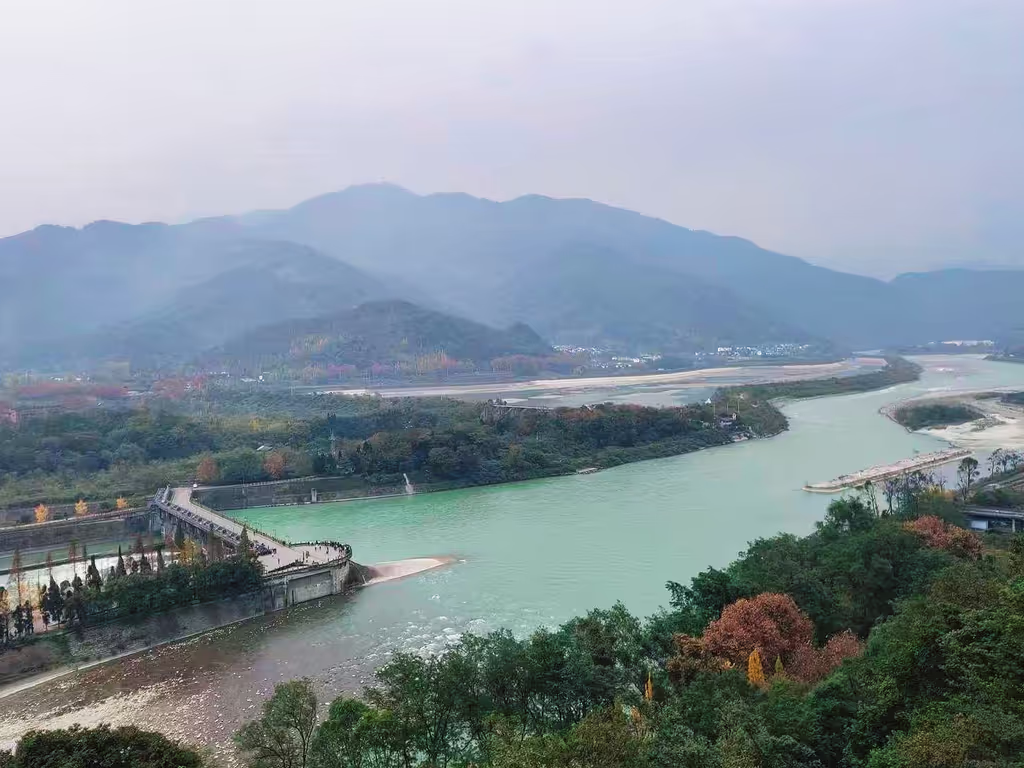 Chengdu Private Tour - 2,000-Year Engineering Marvel | Dujiangyan