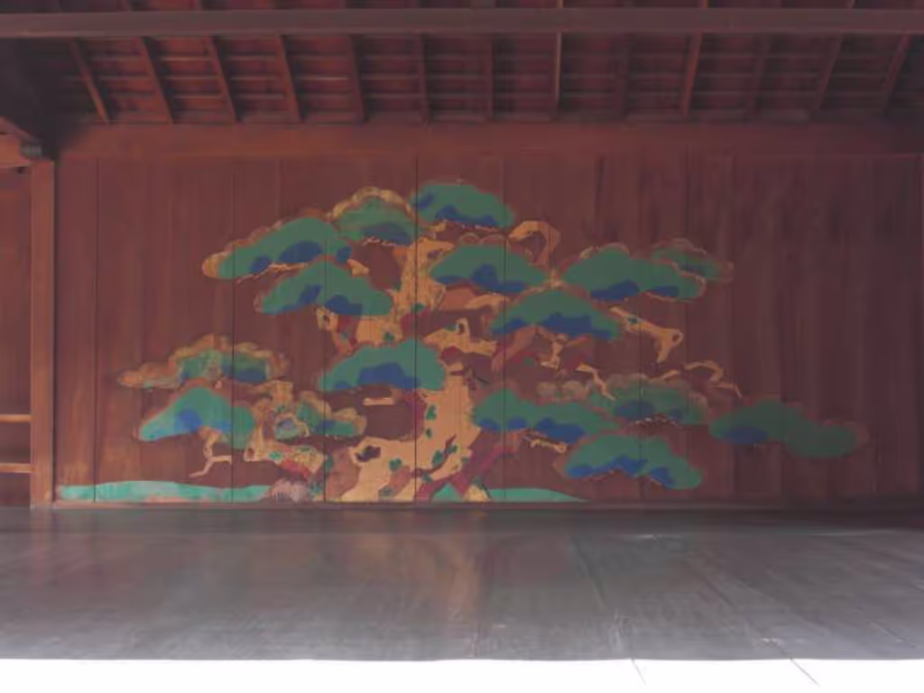 Fukuoka Private Tour - Noh Stage in Kakumei-kan guest house  