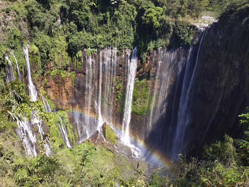 East Java Private Tour - Tumpaksewu Waterfall