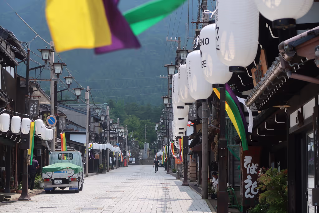 Takayama Private Tour - Inami Yokamachi street