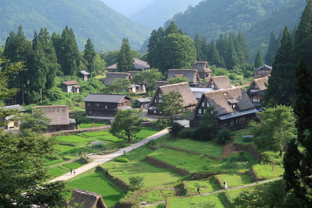 Takayama Private Tour - Gokayama Ainokura