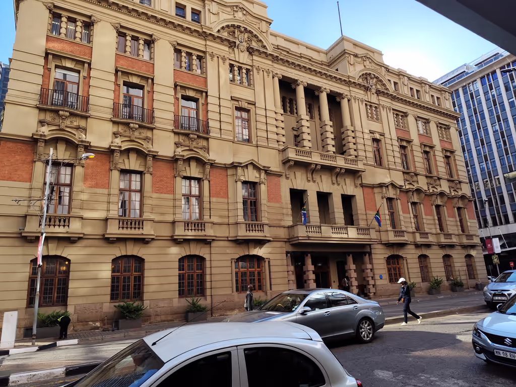 Gauteng Private Tour - The rand Club