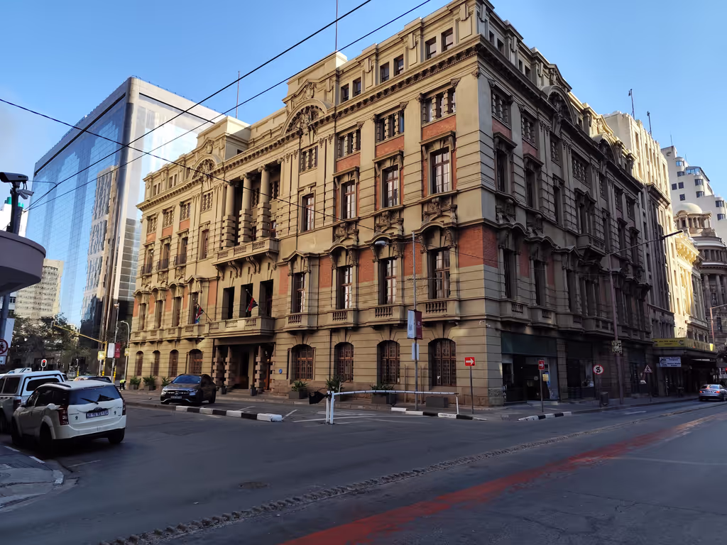 Gauteng Private Tour - The Rand Club