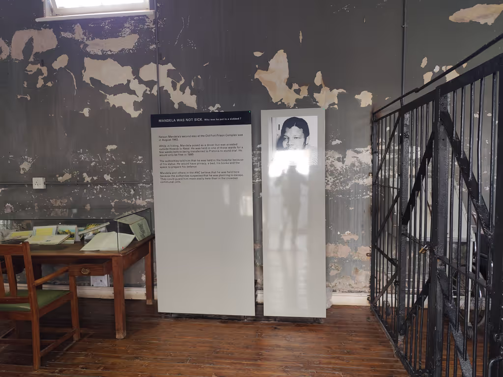 Gauteng Private Tour - Nelson Mandela's cell @ The Old Fortandela Cell