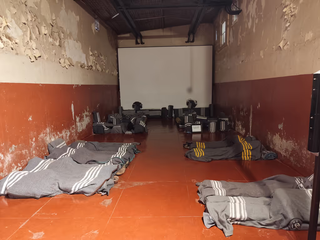 Gauteng Private Tour - Life in Cell
