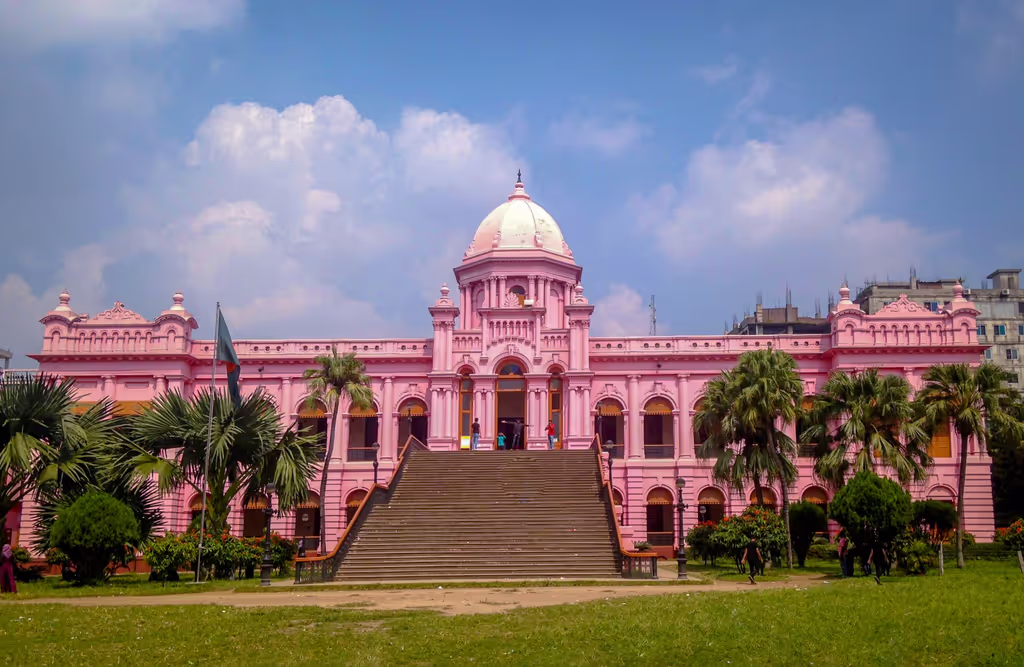 Dhaka Private Tour - Ahsan manzil pink palace in Dhaka 