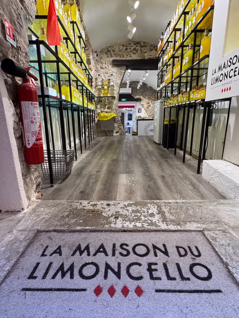 Monaco Private Tour - Savoring limoncello with Menton’s Golden lemons 
