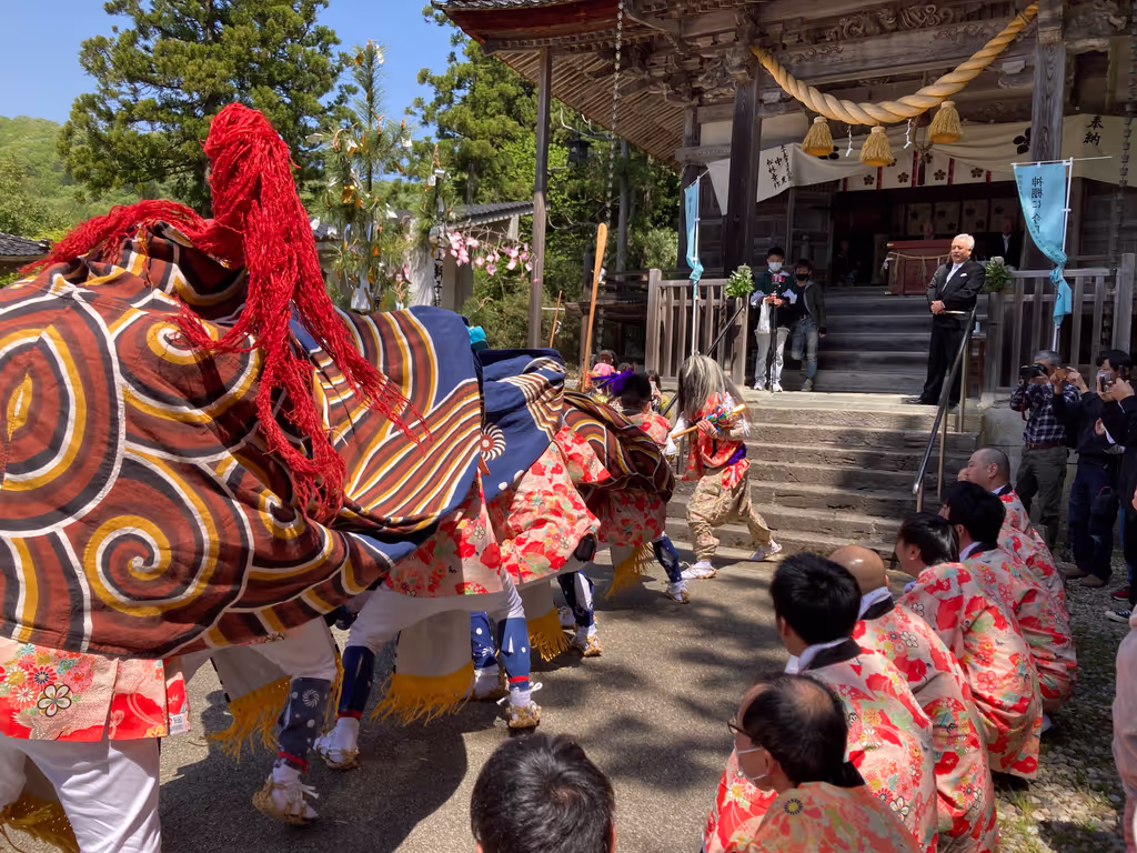 Toyama Private Tour - Spring festival