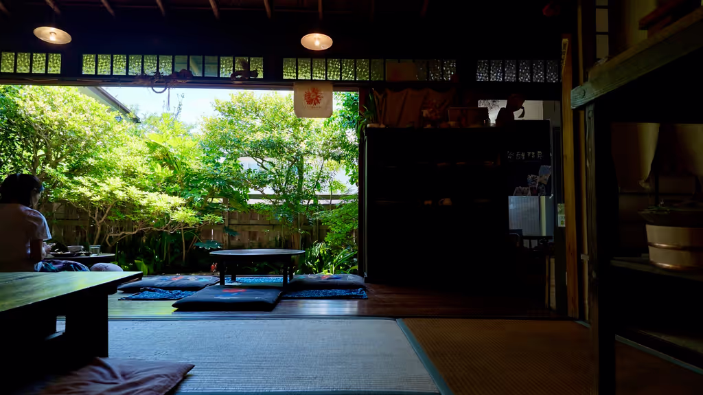 Kamakura Private Tour - Local Cafe