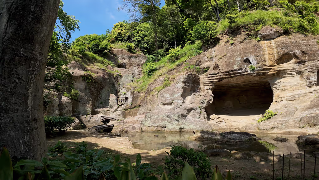 Kamakura Private Tour - Historic Rock Garden at Zuisen-ji