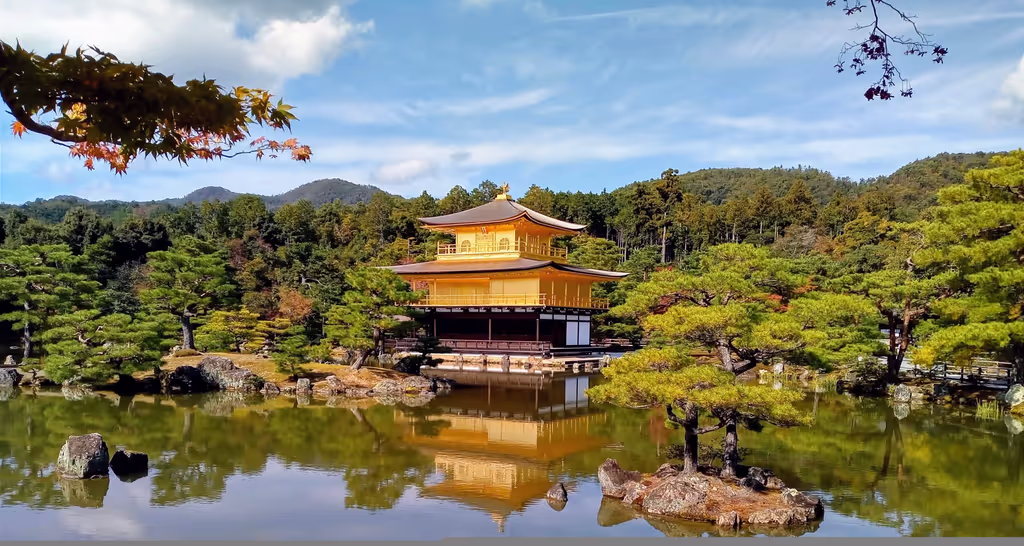 Osaka Private Tour - Kinkakuji Temple. 