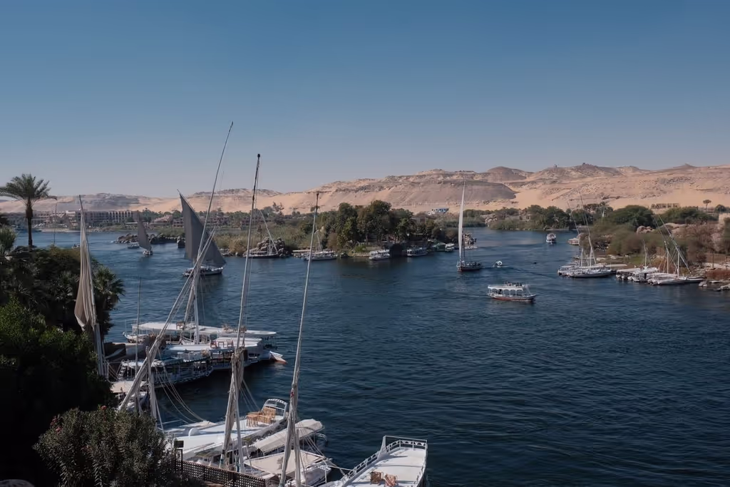 Luxor Private Tour - Relax on a Traditional Egyptian Felucca