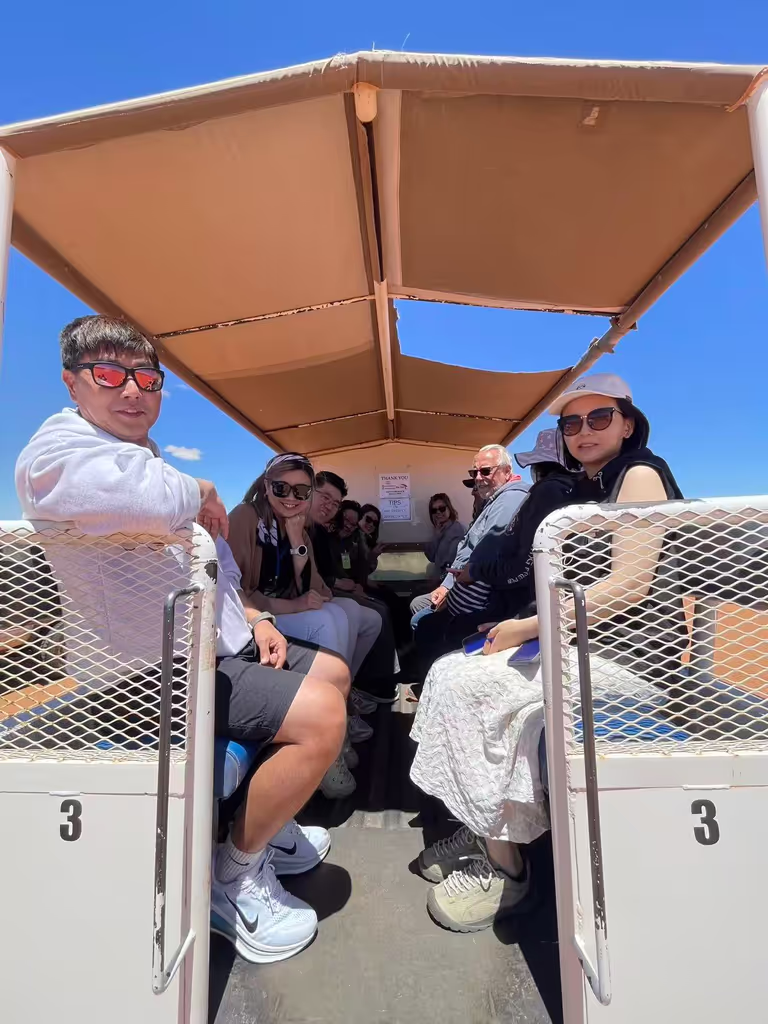 Las Vegas Private Tour - Antelope Canyon Tour with tour guide Andy