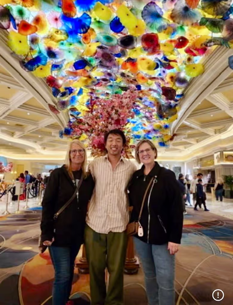 Las Vegas Private Tour - Las Vegas Night Tour with tour guide Tim