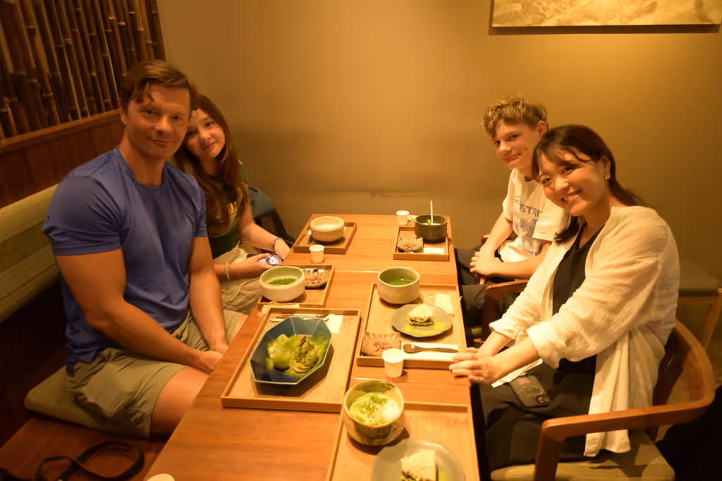 Kobe Private Tour - Osaka Daytime Walking