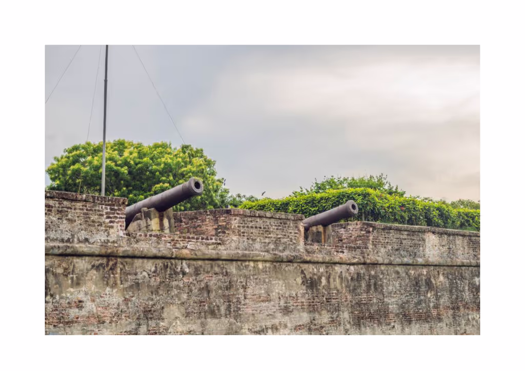 Penang Private Tour - Colonial Fort Cornwallis 