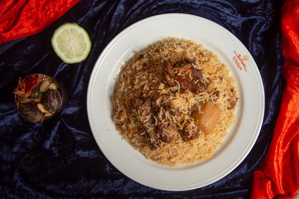 Dhaka Private Tour - Famous Kacchi Biryani