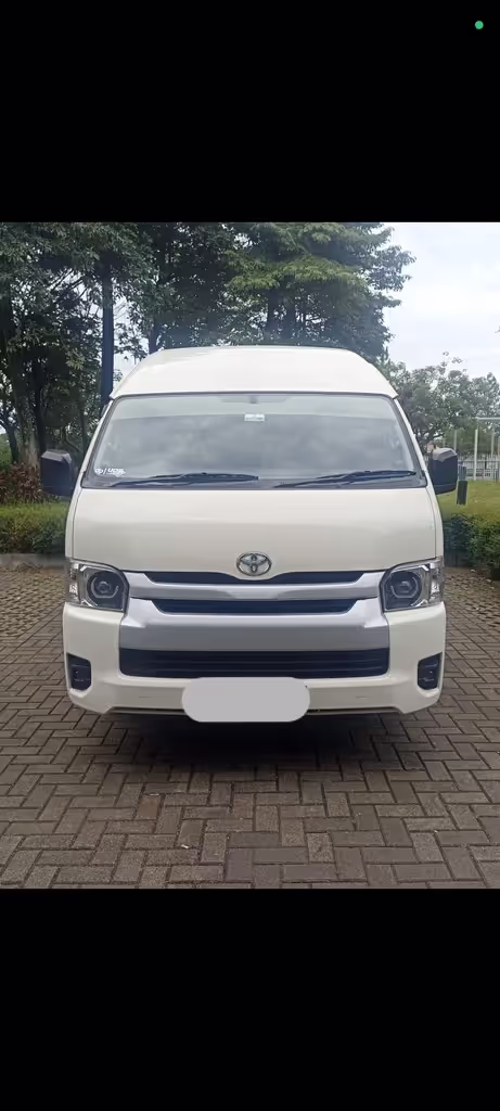 Jakarta Private Tour - Hiace Commuter 