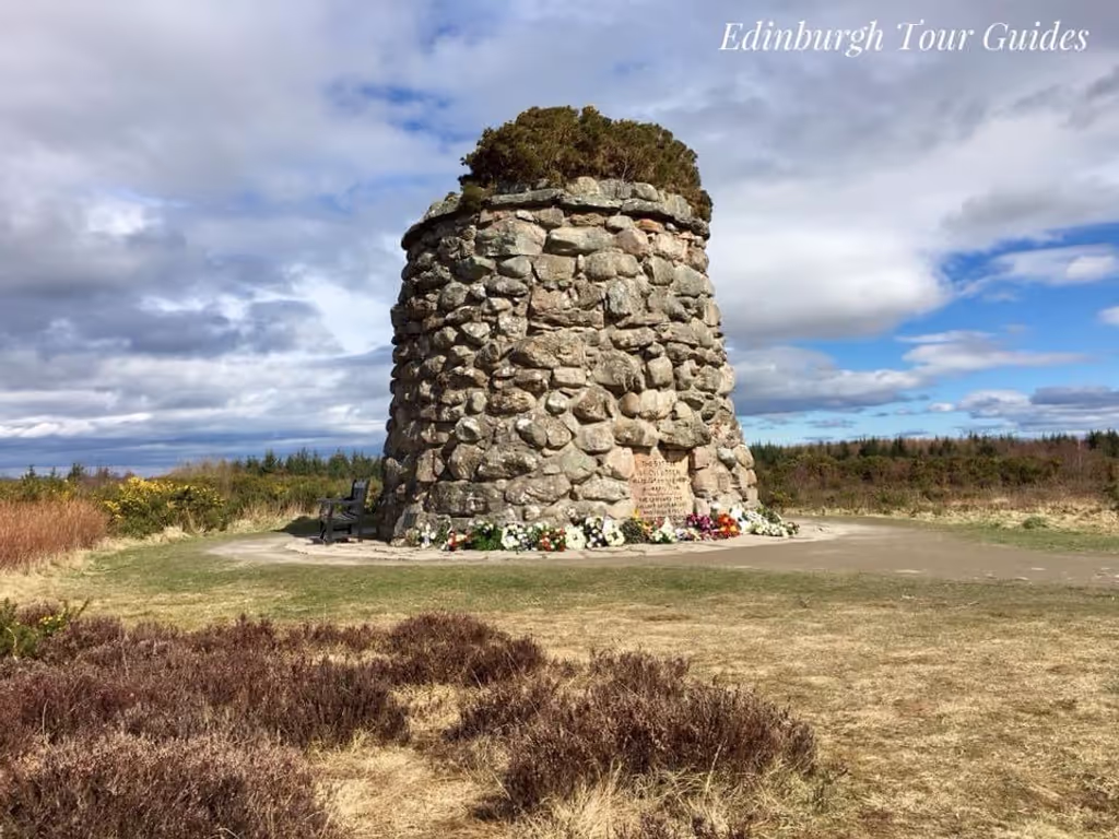 Edinburgh Private Tour - Memorial Cairn, Culloden Battlefield