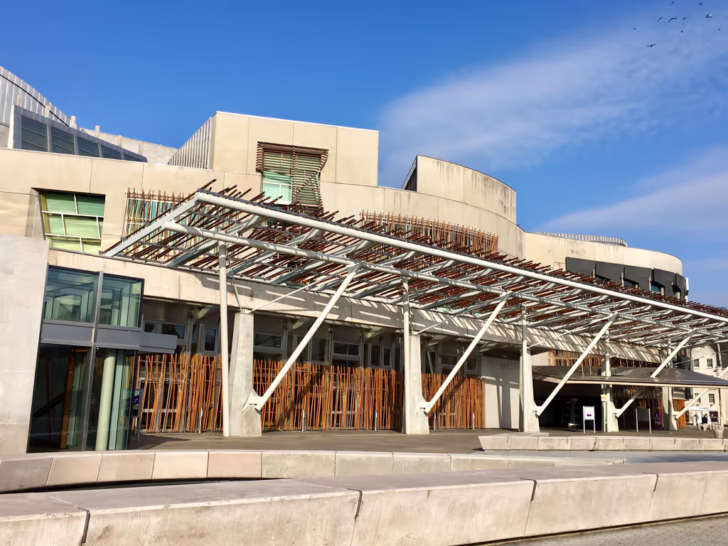 Edinburgh Private Tour - Scottish Parliament 