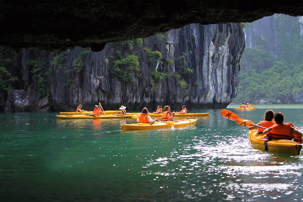 Quang Ninh Private Tour - 