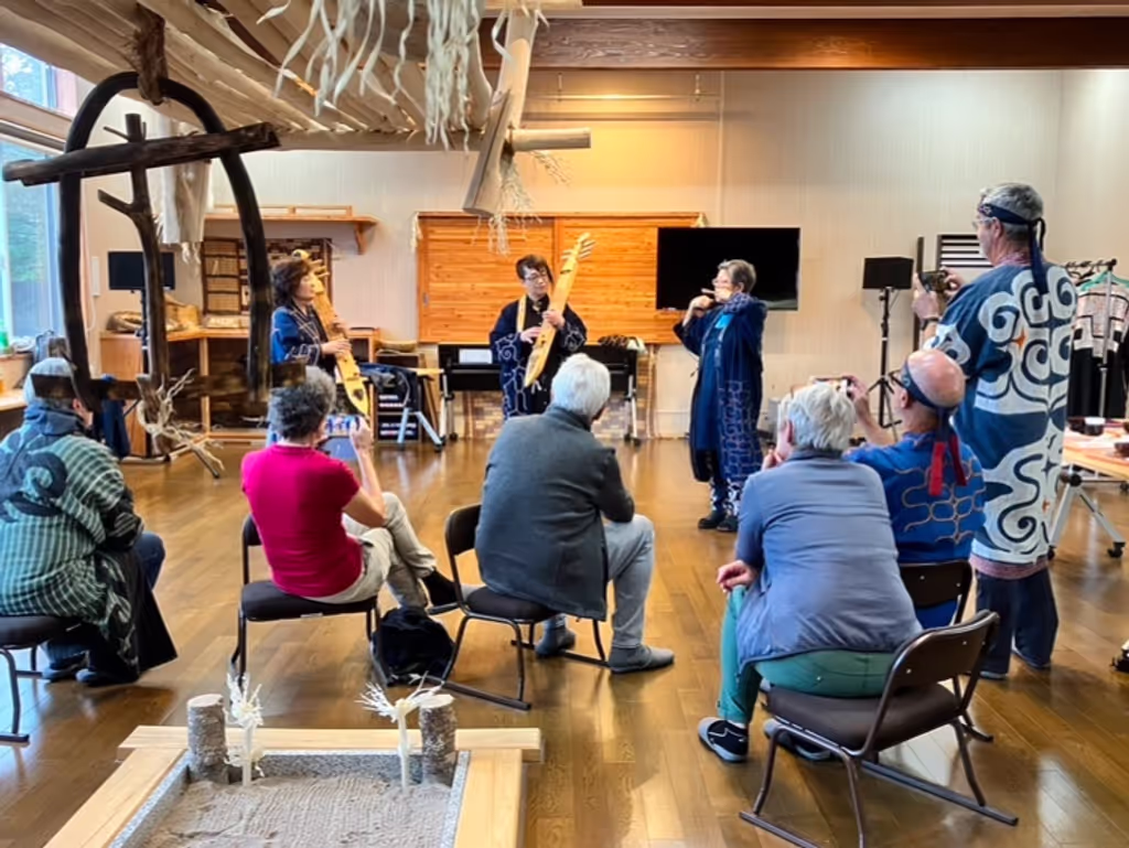 Hokkaido Private Tour - Ainu cultural experience