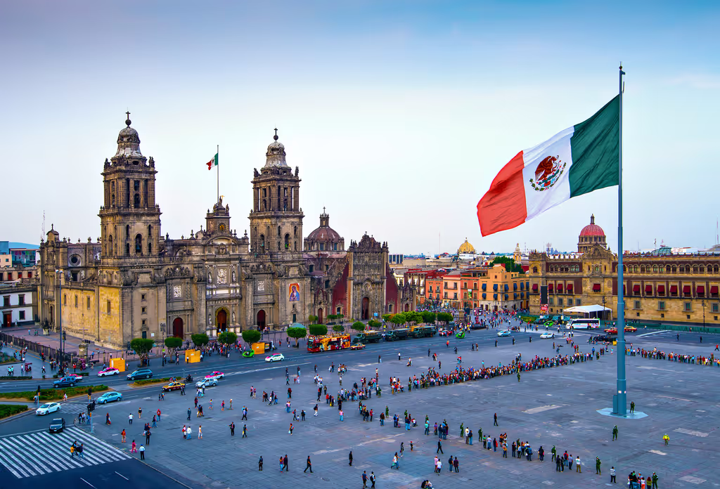Guerrero Private Tour - 1 or 2 day tour to Mexico City from Acapulco.