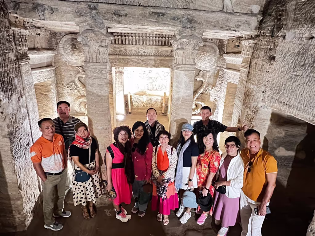 Giza Private Tour - catacomb in Alexandria