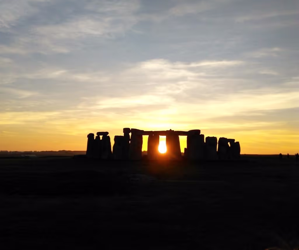 Somerset Private Tour - Stonehenge at the Winter Solstice