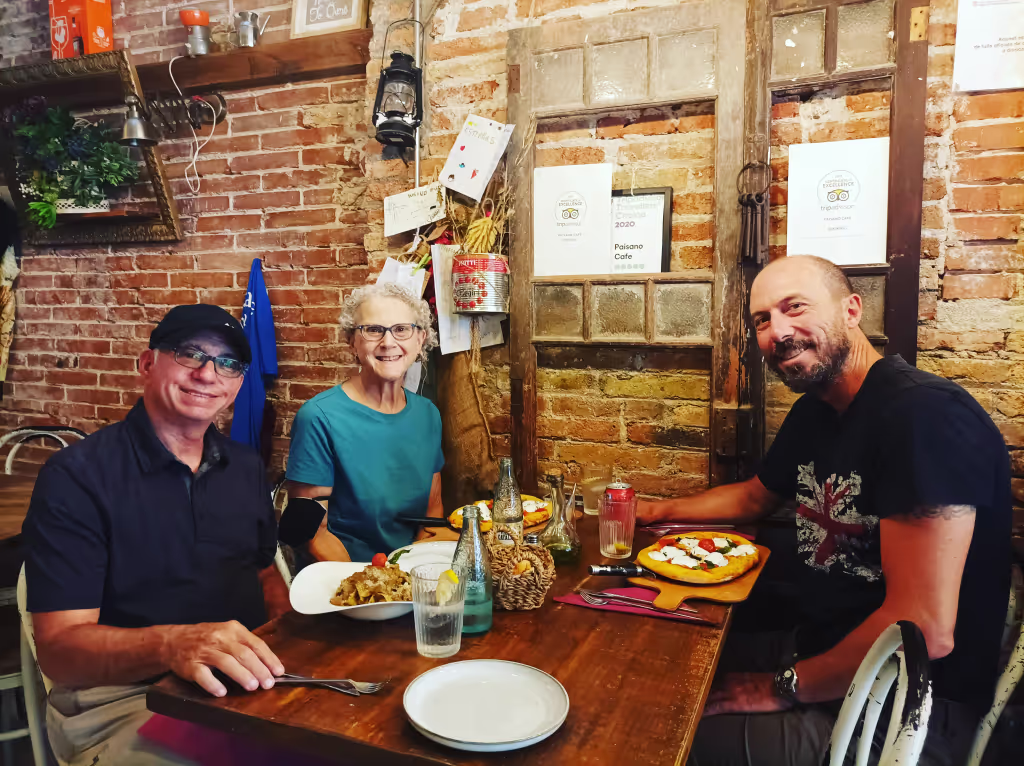 Barcelona Private Tour - Pizza lunch in the Gothic area