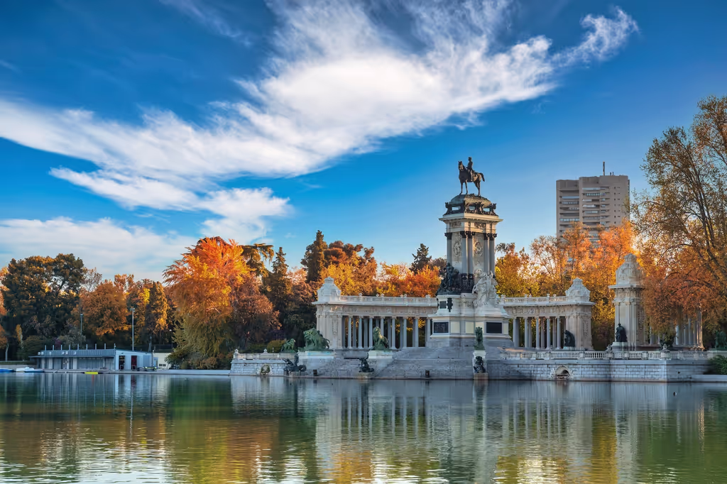 Madrid Private Tour - Parque del Buen Retiro. Estanque.