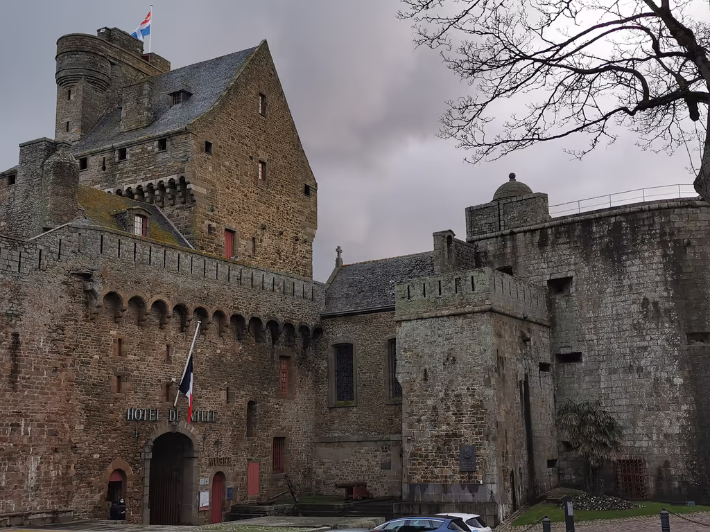 Bretagne Private Tour - The castle