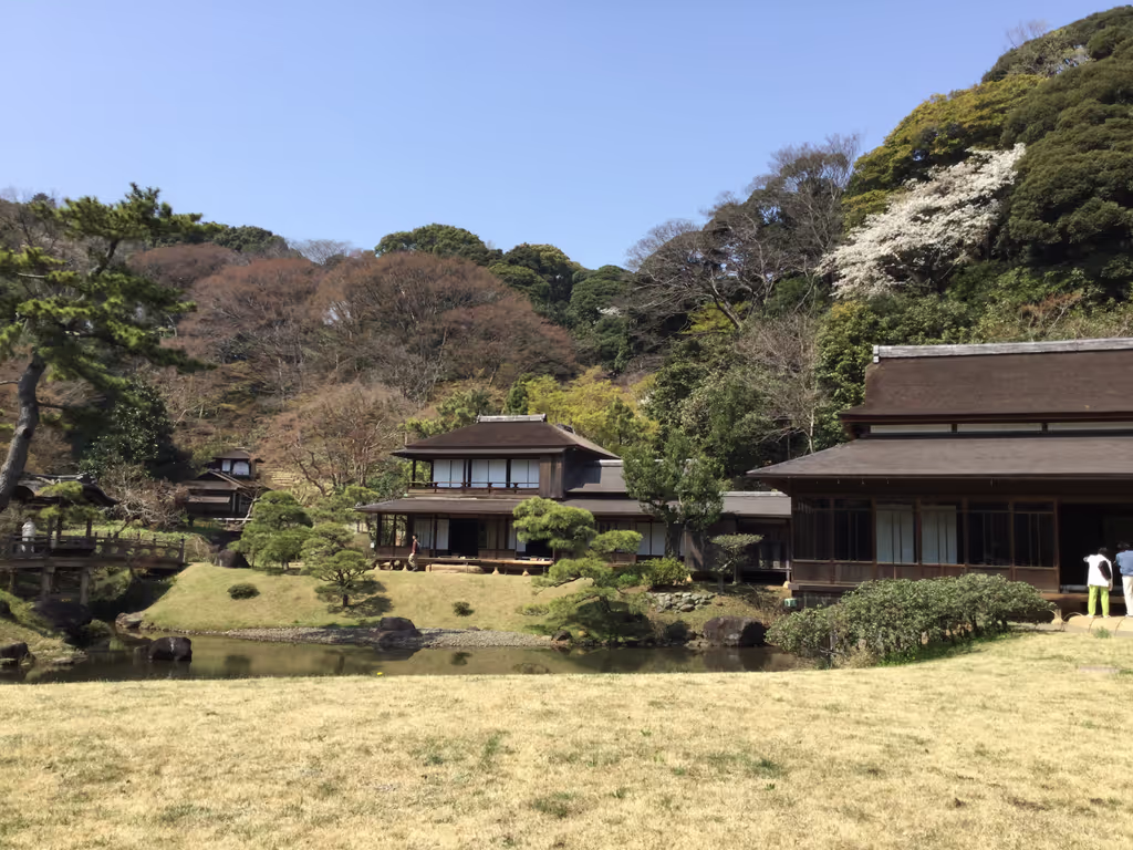 Kanagawa Private Tour - Yokohama: Sankei-en Garden