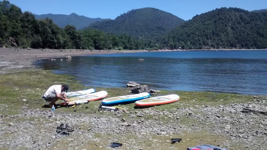 Araucania Private Tour - Caburgua Lake SUP
