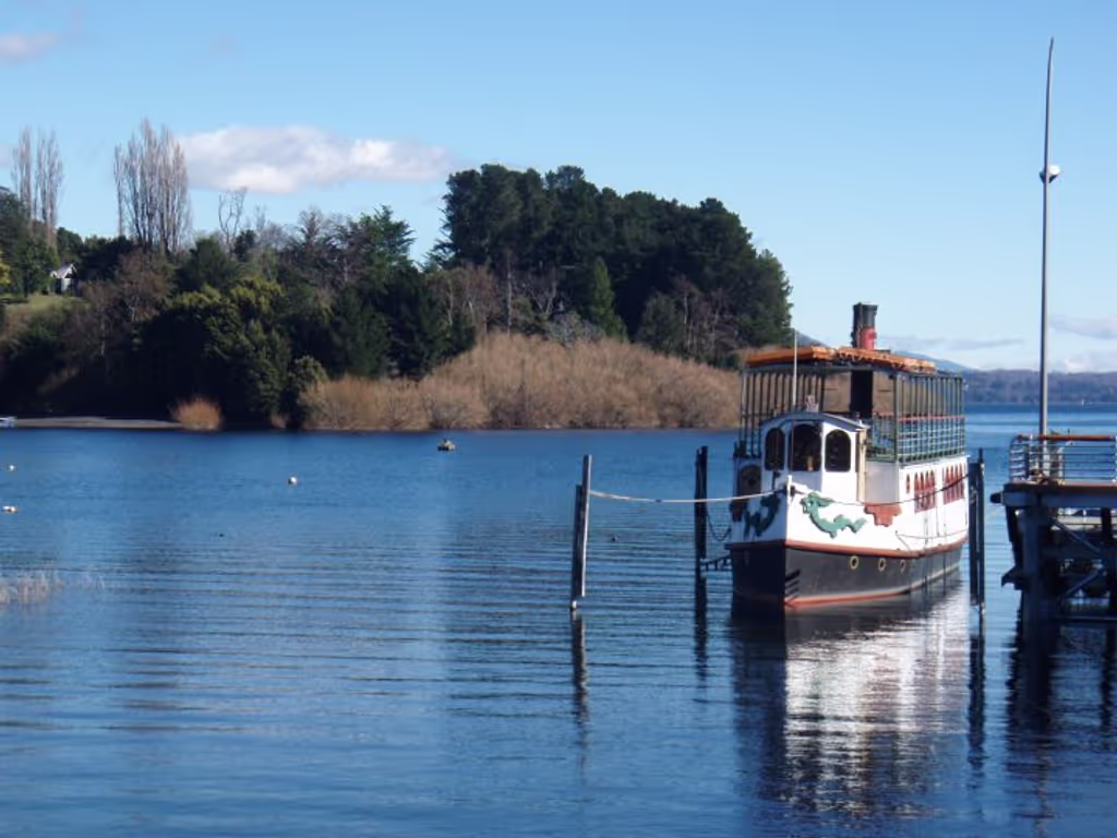 Araucania Private Tour - Villarrica Lake