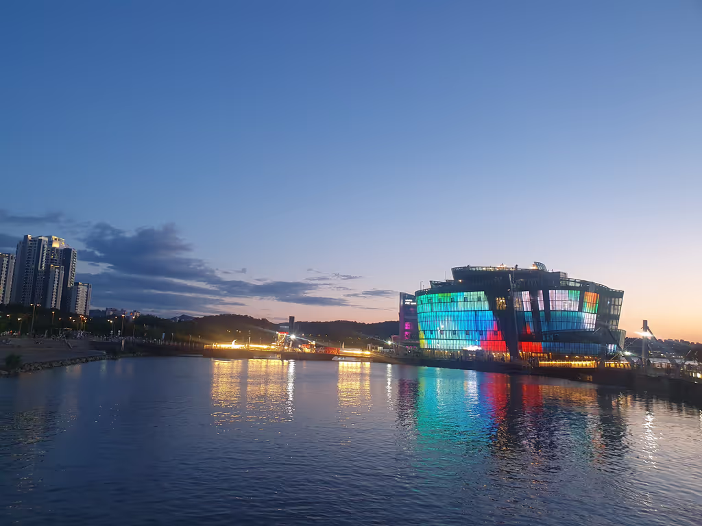 Seoul Private Tour - Sunset at Han river